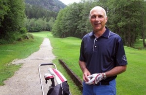 FREDELIG PLETT: David Richalot er sjef for en fredelig og hyggelig golfklubb i Chamonix. Foto: Jan E. Espelid
