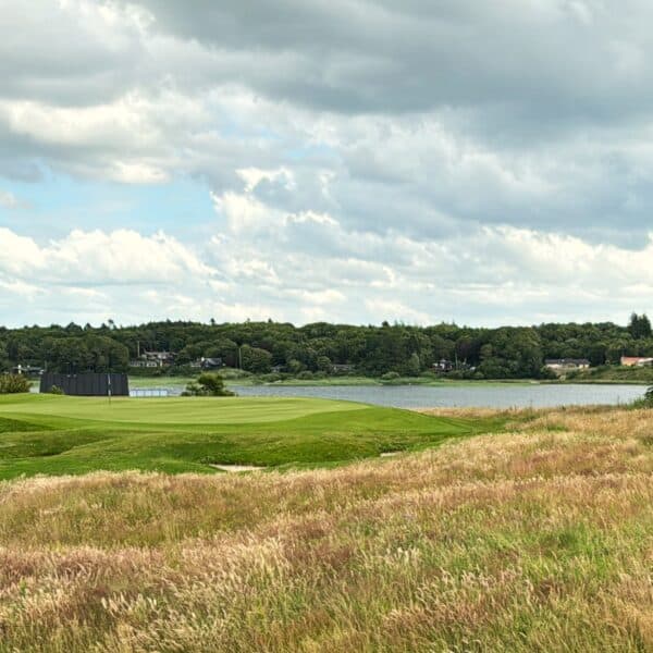 HimmerLand har fått et stort løft – Vi testet ut kombinert golf og familieferie