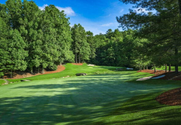 Golfbane i fjellterreng ved Champion Hills i North Carolina.